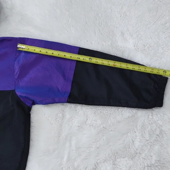 Surf Style,Vintage Purple and Black Windbreaker Jacket - Picture 14 of 17